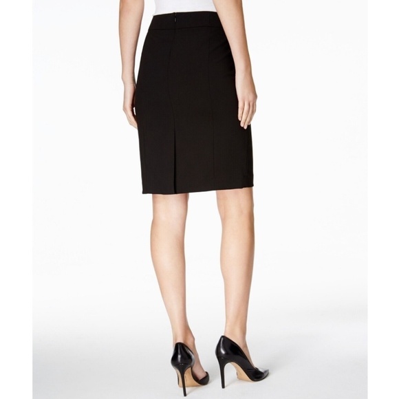 Calvin Klein Skirt Pencil Black Back slit Back zipper Lined Sz 14 Petite - Picture 2 of 12